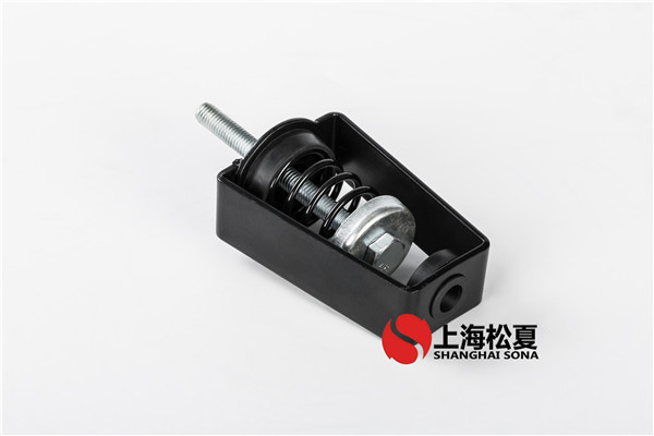 安裝動臂彈簧減震器時必須注意什么？